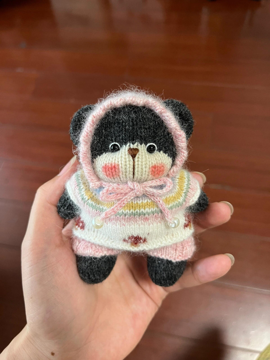 Hand-Knitted Bear in Pastel Rainbow Outfit & Bonnet | Handmade Cottagecore Plushie | 10–16cm Collectible Knit Teddy