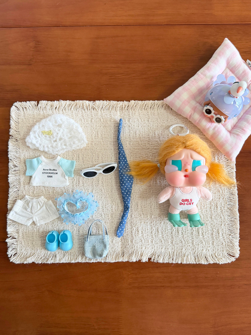 Handmade Summer Doll Outfit 7-Piece Set – Knit Hat, Sunglasses, Tee, Scarf, Polka Lace Skirt, Denim Bag & Shoes