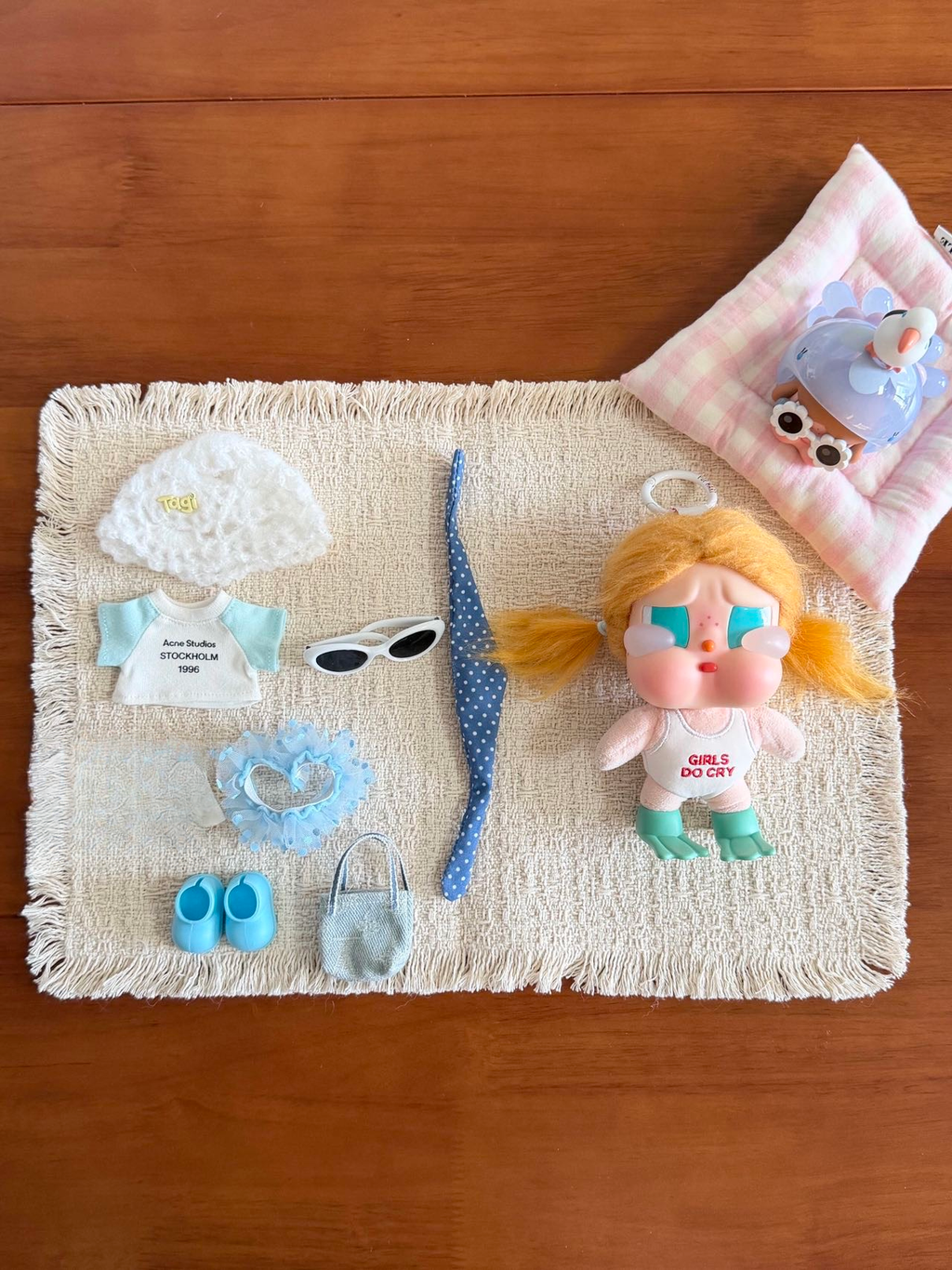 Handmade Summer Doll Outfit 7-Piece Set – Knit Hat, Sunglasses, Tee, Scarf, Polka Lace Skirt, Denim Bag & Shoes