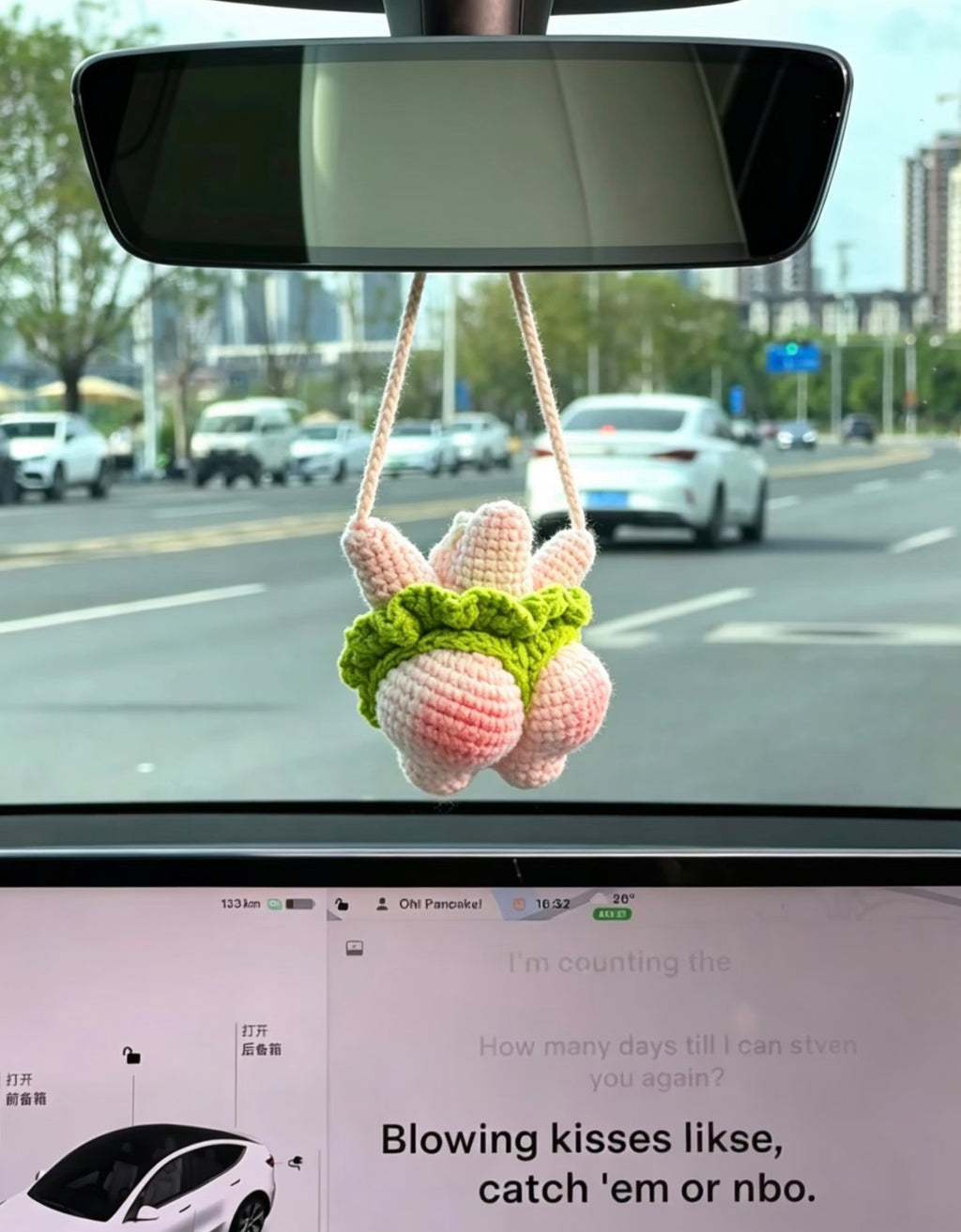Handmade Crochet Patrick Star Keychain Charm, Funny Cute Amigurumi Bag Charm, Soft Knitted Kawaii Pendant, Novelty Gift
