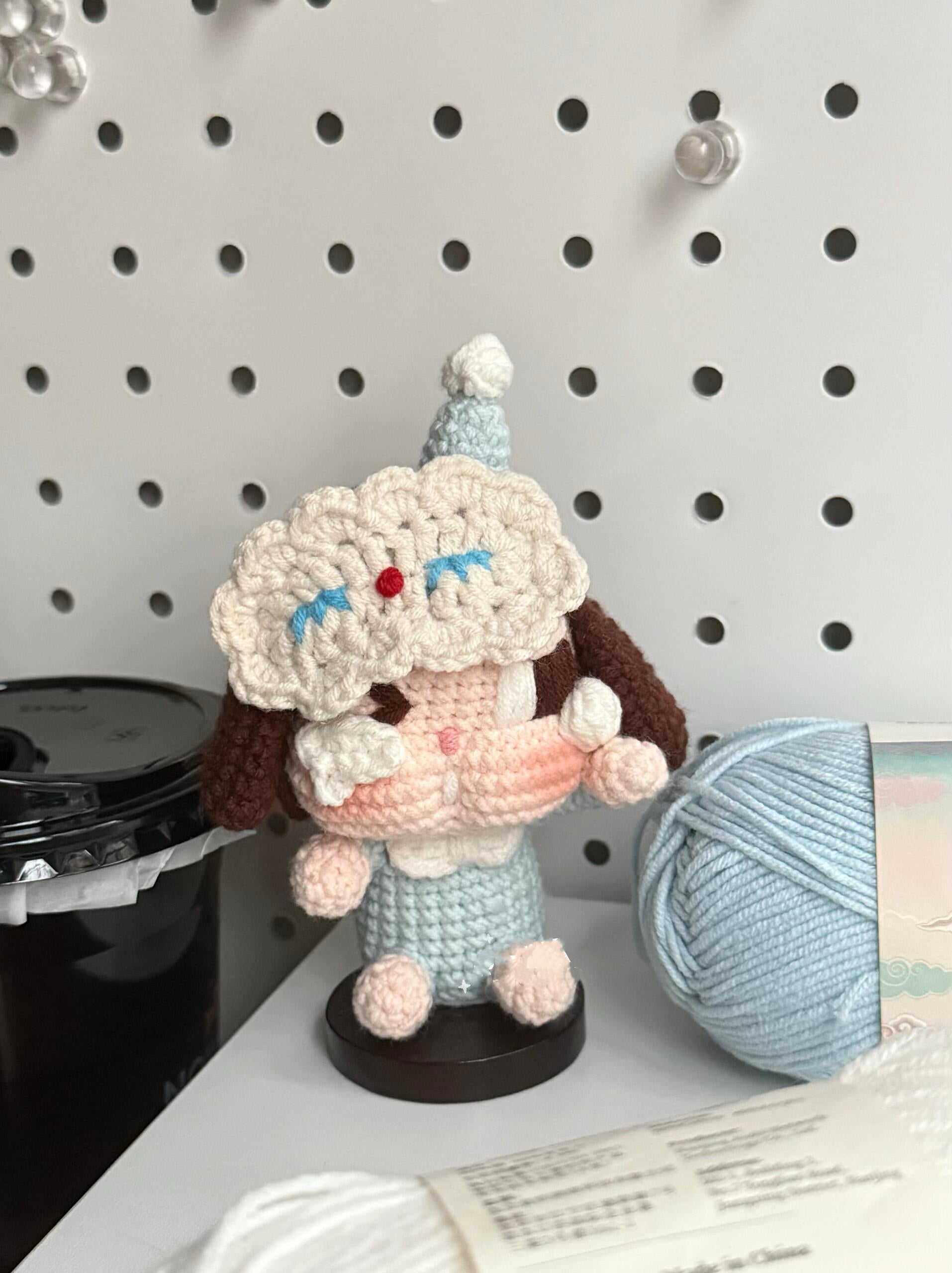 Handmade Crochet Sleepy Cap Girl Doll | Cloud Hat Amigurumi Plushie | Kawaii Knit Doll Keychain