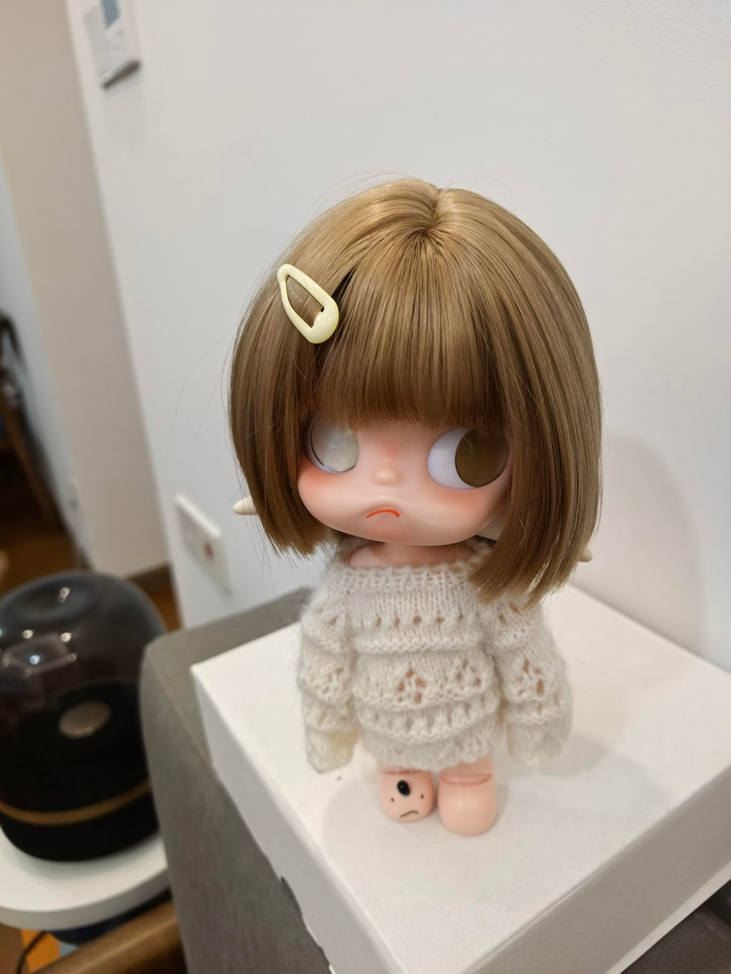 Handmade Crochet Lace Doll Sweater | Fits BJD/Blythe-Size Dolls | Cream White Vintage Knit Sweater