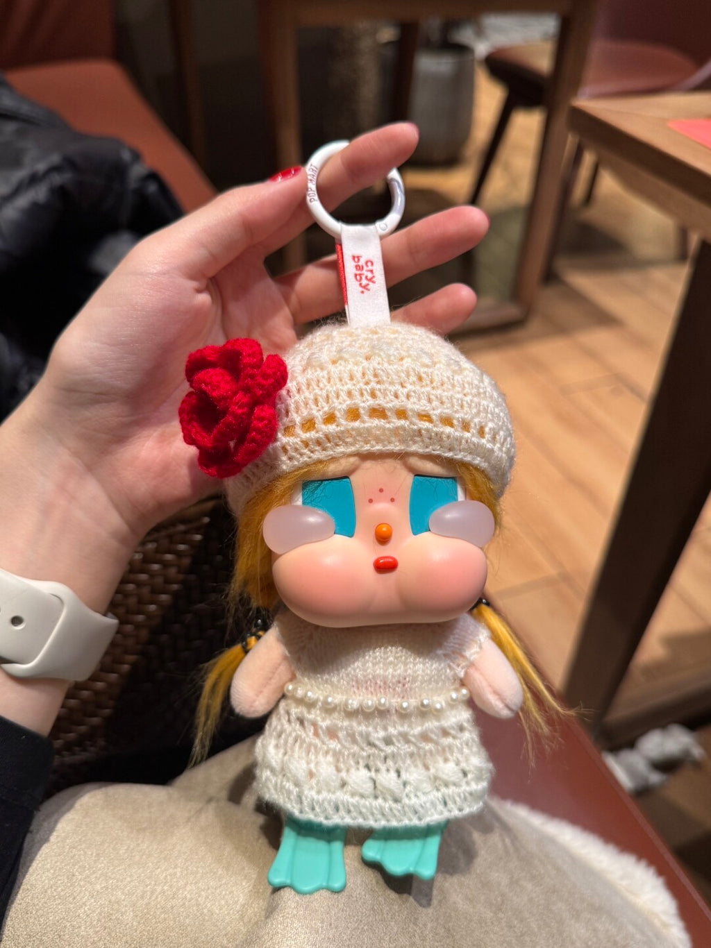 Handmade Crochet Lolita Dress & Rose Hat Set for 17cm Art Toy Doll – White Cotton Outfit for Big-Ears Designer Dolls (Copy)